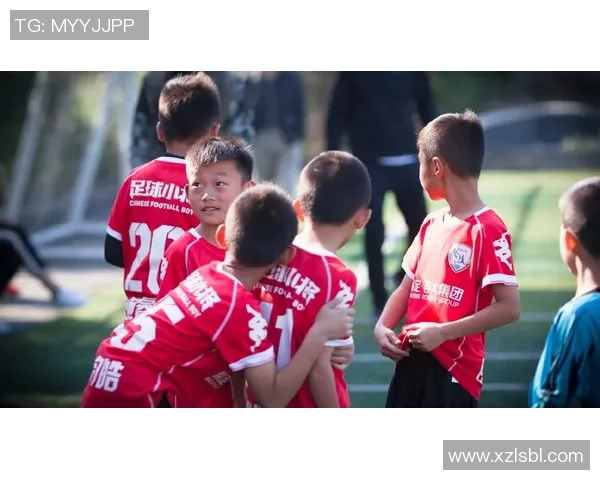 皓林足球：携手共进打造青少年足球梦想的摇篮与未来