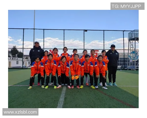 阿由足球的魅力与挑战探索年轻球员的成长之路与未来发展潜力 阿由足球的魅力与挑战探索年轻球员的成长之路与未来发展潜力